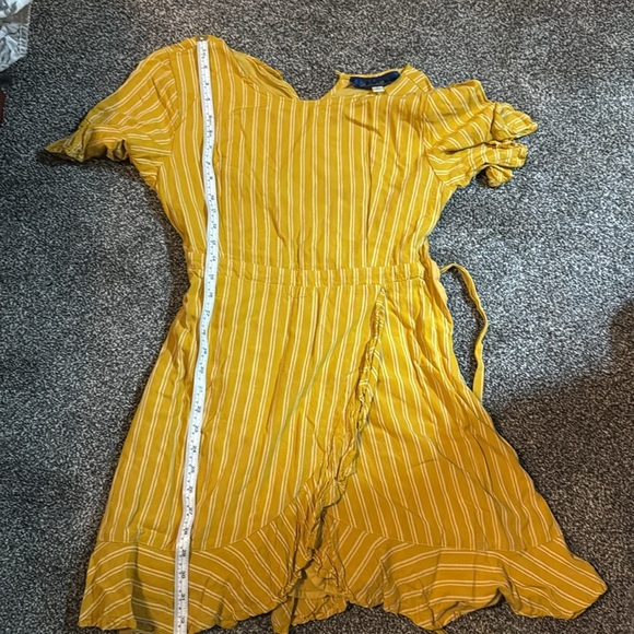 Blue Rain Yellow Stripped Dress - Picture 9 of 10